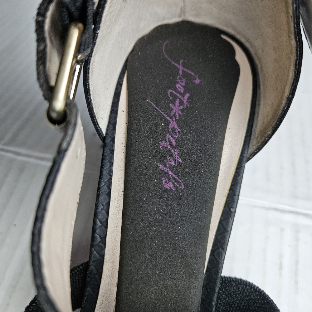 MRKT. Dakota Women Black Mid Wedge Stretch Sandals Size 9.5 Medium - Picture 11 of 13